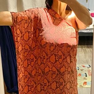 Single sleeve-Off the Shoulder Pink & Brown Belle Gray Dress by Lisa Rinna